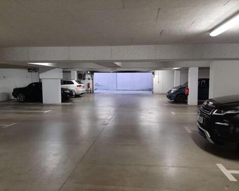 Foto - Tiefgaragenstellplatz in Haidhausen zu vermieten