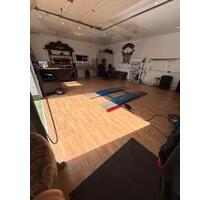 Schrauber Halle Werkstatt - 30,00&nbsp;EUR Kaltmiete, ca.&nbsp; 80,00&nbsp;m&sup2; in Gronau (Leine) (PLZ: 31028)