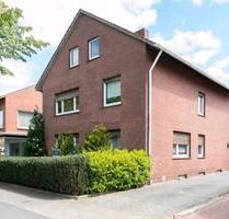 Haus mit drei Wohneinheiten - 650.000,00&nbsp;EUR Kaufpreis, ca.&nbsp; 200,00&nbsp;m&sup2; in Bergneustadt (PLZ: 51702)