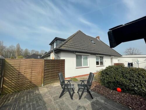 Foto - Freistehendes Einfamilienhaus in ruhiger Lage in Kating