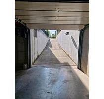 Tiefgaragenstellplatz - 70,00 EUR Miete, in Oststeinbek (PLZ: 22113)