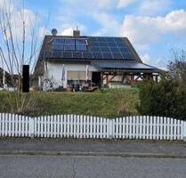 Einfamilienhaus OHNE MAKLER - 335.000,00&nbsp;EUR Kaufpreis, ca.&nbsp; 110,00&nbsp;m&sup2; in Coburg (PLZ: 96450)