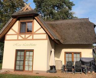 Reetdachferienhaus mit Haffblick - Korswandt