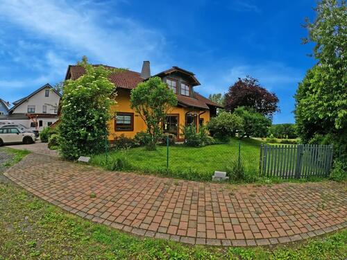 Foto - Tolles Großes Landhaus mit 3 Wohneinheiten in ruhiger Lage.