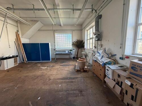 Foto - Halle Lager Werkstatt zu vermieten Schwabhausen Dachau