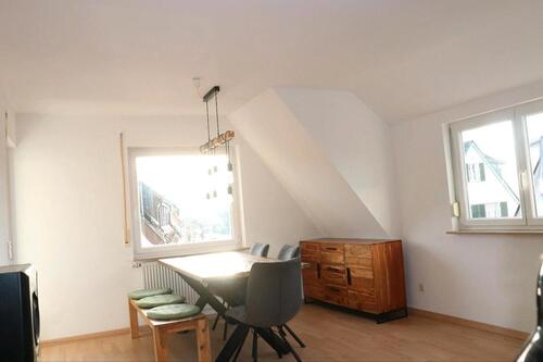 Foto - Helle 4-Zimmer Wohnung mit Balkon, Garten und Garagenstellpatz