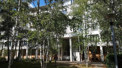 Foto - Schöne 2 Zimmer mit großem Balkon, WBS für ältere Menschen nötig