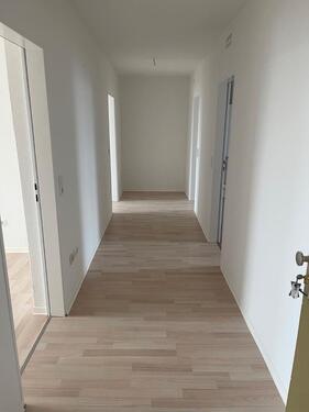 Foto - 3 Zimmer Wohnung zu vermieten - 500,00&nbsp;EUR Kaltmiete, ca.&nbsp; 80,50&nbsp;m&sup2;