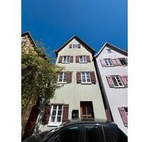 ALTSTADTTRAUM - Stadtmauer-Haus mit 8 Räumen auf 3 Etagen - 4 WE - Dinkelsbühl