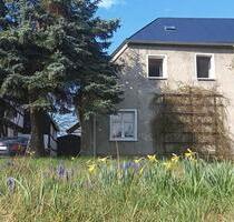 Traditionelles Familen Haus mit Garten und Scheune - Bergen