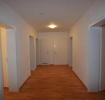 +++ Zum Einzug bereit! Schöne 3-Zimmerwohnung mit Balkon und Fahrstuhl +++ - Lübbecke