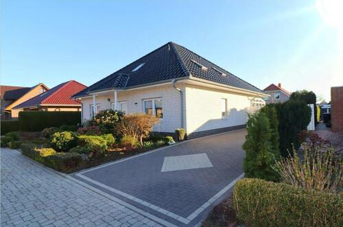 Foto - Komfortabler Bungalow in Papenburg, Kapitänsviertel