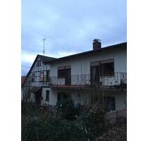 Schöne 4 Zimmer Wohnung zu vermieten - Erbach