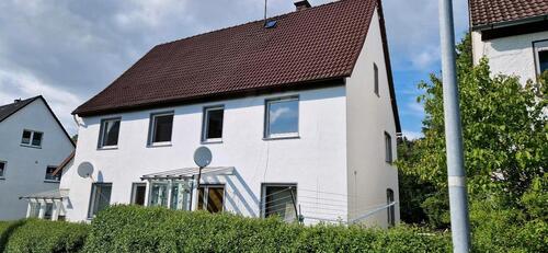 Foto - Zweifamilienhaus Sanierungsobjekt