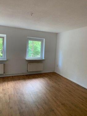 Foto - Helle 3-Zimmer Wohnung im 1. OG