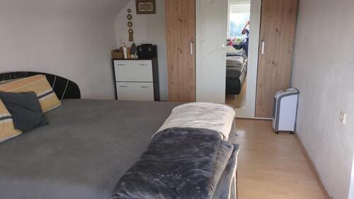 Foto - 3 Zimmer DG, Wohnung zu vermieten in 73565 Spraitbach