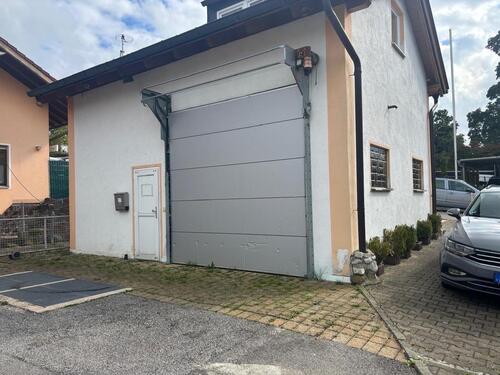 Foto - Garage Halle Lagerhalle - 1.000,00 EUR Miete,