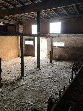 Foto - Garage 80m2 - 140,00 EUR Miete,