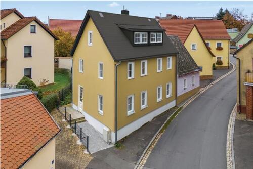 Foto - 7 Zimmer Einfamilienhaus zur Miete in Waldershof