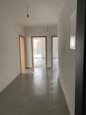 Foto - 3 Zimmer Neubauwohnung, 74 qm mit Terasse und Garten