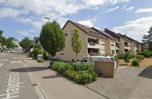 Foto - Großzügige 4-Zimmer-Wohnung mit Balkon + TG & Außenstellplatz