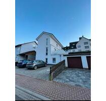 Moderne 2 Zimmer - Wohn-Essküche - Niederkaufungen