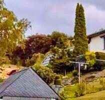 Tiny House, kleines Haus, Bungalow mit Garage in idyll. Lage - Gornsdorf