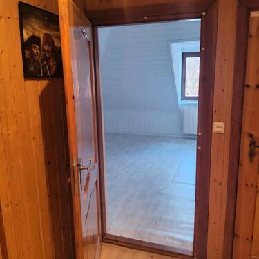 Foto - 1 Zimmer in WG - 450,00 EUR Kaltmiete, ca.  150,00 m²