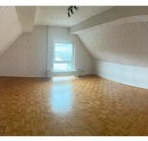 Wohnung zu vermieten - 930,00&nbsp;EUR Kaltmiete, ca.&nbsp; 80,00&nbsp;m&sup2; in Siegen (PLZ: 57078) Dillnhütten