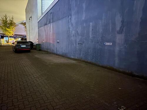 Foto - Winterstellplätze 2x5m für Wohnmobil oder PKWBus Altona