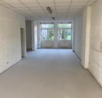 Büro- Praxis- Ladenfläche in Baunatal am Baunsberg zu vermieten ( BTL-LA13-ER )