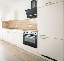 Lindenau: 2-Zimmer-Apartment I modernes Tageslichtbad I Einbauküche - Leipzig Altwest