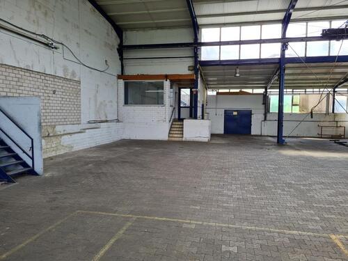 Foto - Vermiete Produktions- Lagerhalle