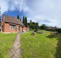 Einfamilienhaus mit Einliegerwohnung in Bäk - Breitenfelde