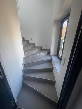 Foto - Modern saniertes KfW-70- Haus mit Fußbodenheizung und Lüftung