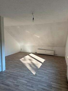 Foto - 3 Zimmer Dachgeschoßwohnung zur Miete in Widdern