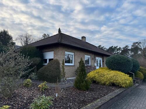 Foto - Schöner Winkelbungalow - 340.000,00&nbsp;EUR Kaufpreis, ca.&nbsp; 150,00&nbsp;m&sup2;