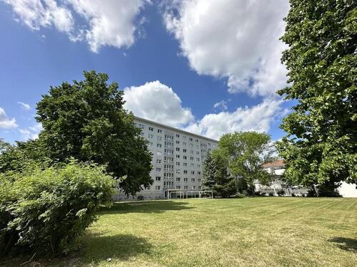 Foto - Modernisierte 2-Raum-Wohnung nahe Theaterplatz