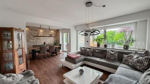 Foto - Großzügige 5-Zimmer Wohnung mit Balkon in Essen-Altenessen
