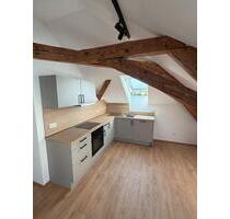 Erstbezug Wunderschöne 1-Zimmer-Dachgeschoss Loft Wohnung - Geiselhöring