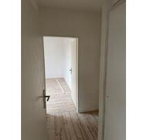 Gepflegte 4-Zimmer-Wohnung in Blockdiek zentral mit Balkon - Bremen Osterholz