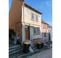 Haus in Treffurter Altstadt - 32.000,00&nbsp;EUR Kaufpreis, ca.&nbsp; 80,00&nbsp;m&sup2; in Treffurt (PLZ: 99830)