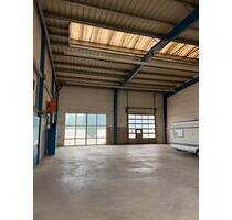 Große Gewerbehalle 690 m² – LKW-tauglich – Werkstatt Lager - Gommern