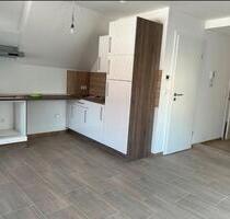 Moderne 1 Zimmer Wohnung mit FBHZ Erstbezug nach Sanierung - Neckarsulm
