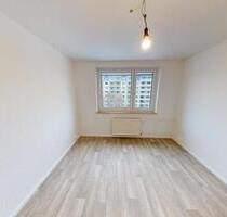 Nahe Theaterplatz gelegene 2-Raum-Wohnung mit Badewanne - Chemnitz