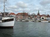 Foto - Wohnung direkt am Neustädter Hafen! Meer- und Hafenblick!