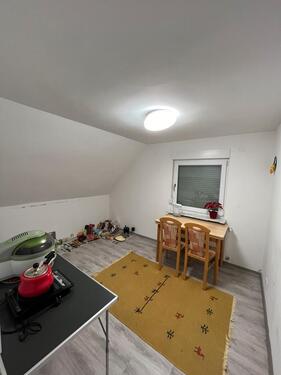Foto - 3 Zimmer Dachgeschoßwohnung zur Miete in Edingen-Neckarhausen