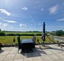 Kernsaniertes Einfamilienhaus mit großem Grundstück & Naturblick - Tellingstedt