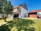 Foto - Gepflegte Doppelhaushälfte mit sonnigem Garten in Südausrichtung und Garage
