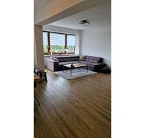Kernsanierte Wohnung mit Tiefgarage + Terrasse in Hannover-Ahlem